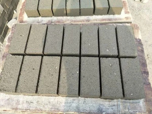水泥砖都是有哪些材料制作而成？