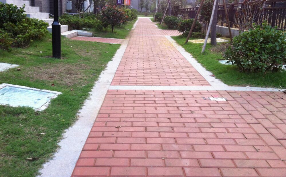 小区荷兰砖.jpg
